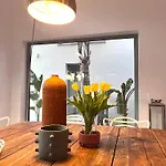 55 * Hyères